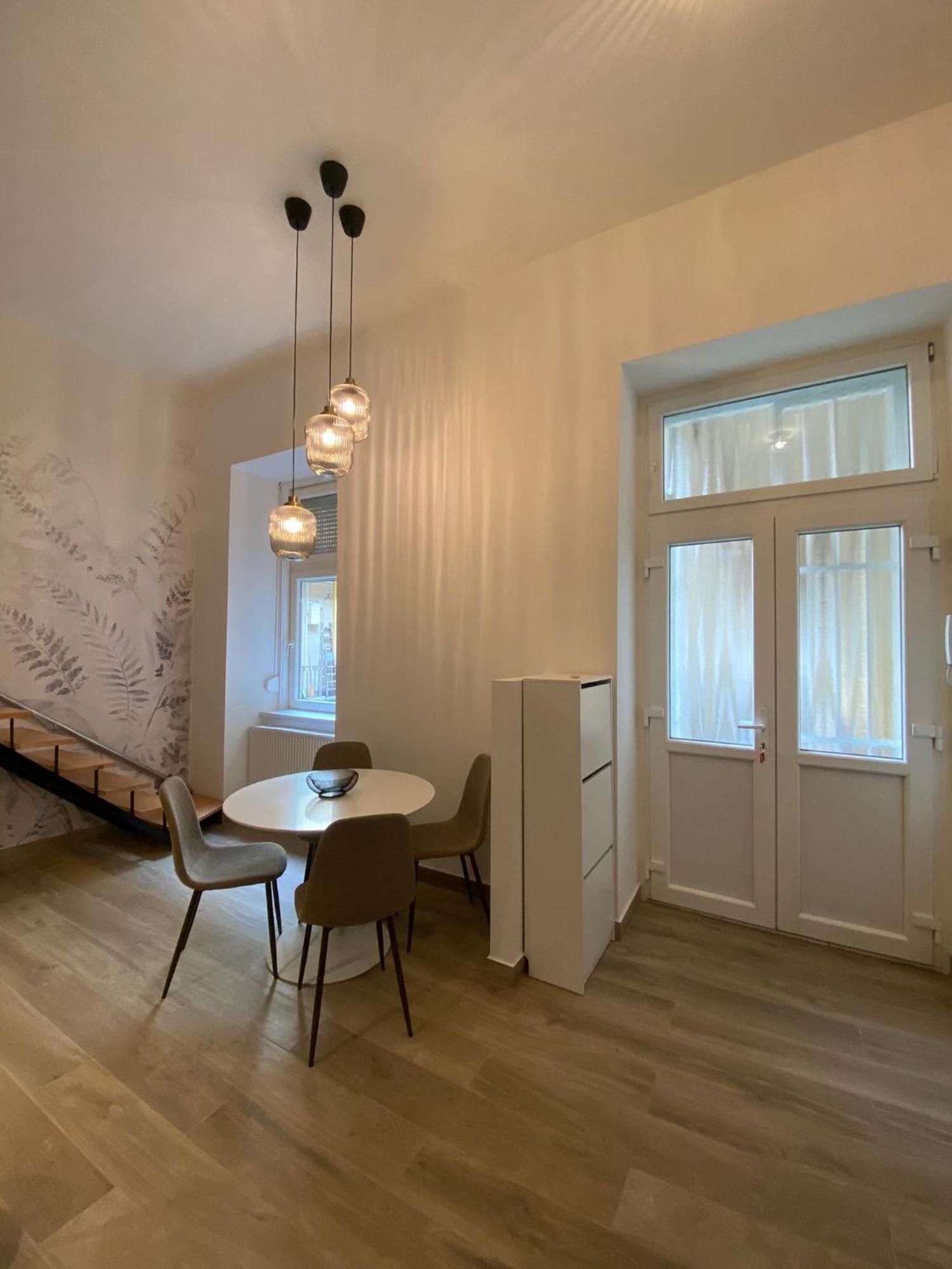Apartment Dembinszky Utca *